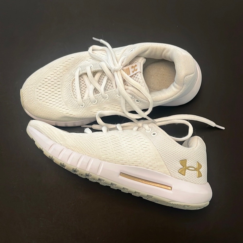 Women's Under Armour White Tennis Shoes